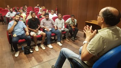 محاضرات في السيناريو والإخراج بدورة الدراسات السينمائية الحرة بـ قصر ثقافة السينما