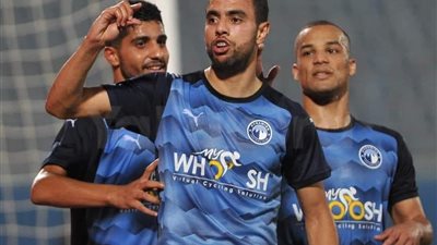 بثلاثية.. بيراميدز يُلحق بالأهلي الهزيمة الأولي في الدوري