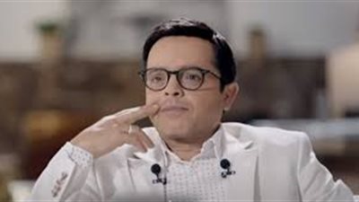 محمد هنيدي يروج للعرض الخاص بفيلمه الجديد مستخدما طريقة جديدة