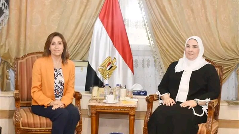 وزيرتا التضامن والثقافة