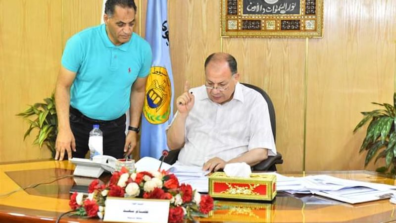 محافظ أسيوط 