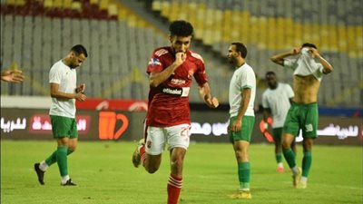 الأهلي يصعد لنصف نهائى كأس مصر بفوز غالي على المصري 