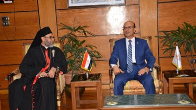 المنشاوى والأنبا مطران الأقباط الكاثوليك بأسيوط يؤكدان على أهمية تفعيل الأخوة الإنسانية
