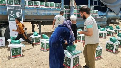 مركز الملك سلمان يواصل توزيع المساعدات الإغاثية لمتضرري زلزال سوريا