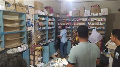 تموين أسيوط يضبط صيدليتين غير مرخصين بمركزى القوصية ومنفلوط 