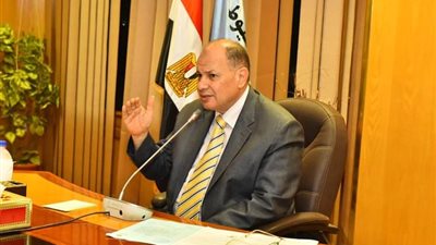 محافظ أسيوط يعلن عن خطة تنفيذ القوافل الطبية المجانية الشاملة لشهر أغسطس