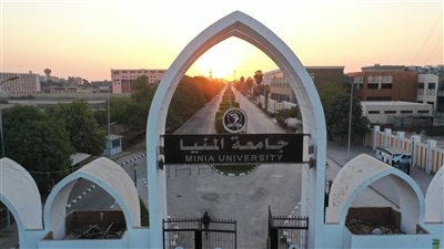 معامل جامعة المنيا تستقبل طلاب تنسيق المرحلة الثانية