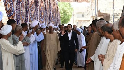 نائب محافظ قنا يشهد افتتاح مسجد الصحابة بكلاحين أبنود