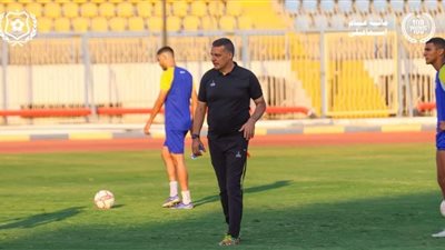 إيهاب جلال يحسم مصير 