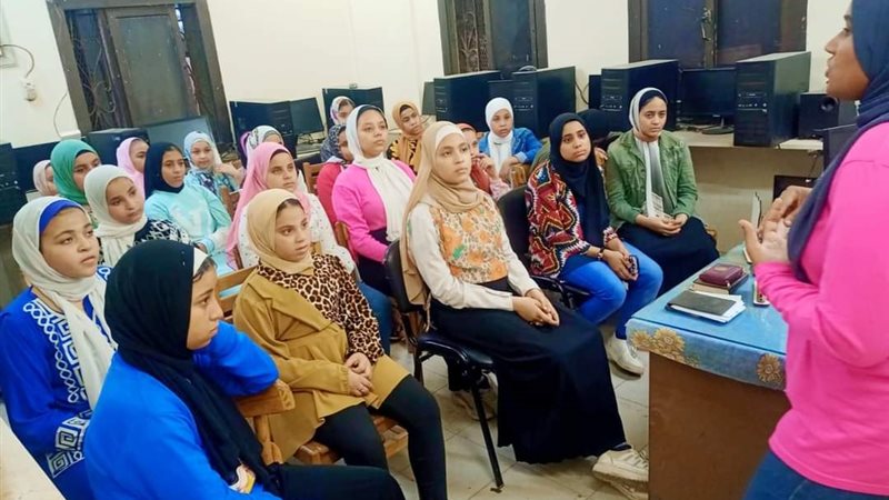 انطلاق البرنامج التدريبى
