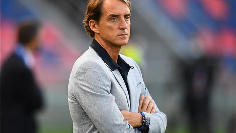 المدرب الإيطالي مانشيني