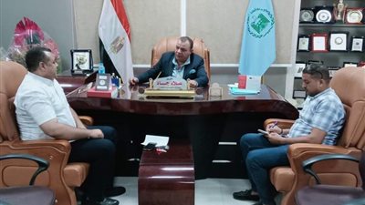 وكيل شباب ورياضة أسيوط يلتقي منسق عام الاتحاد العربي للتطوع بمصر
