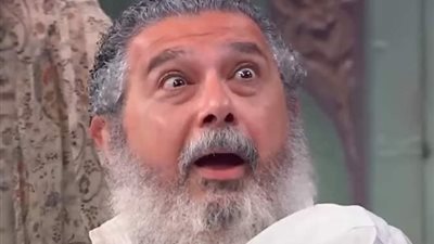 ماجد الكدوانى يبكى على الهواء  بعد دخول ابنته لاستوديو صاحبة السعادة