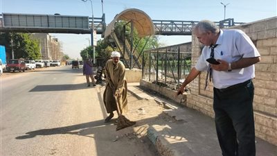 استمرار الجهود فى أعمال النظافة بمركز أبو قرقاص بالمنيا 