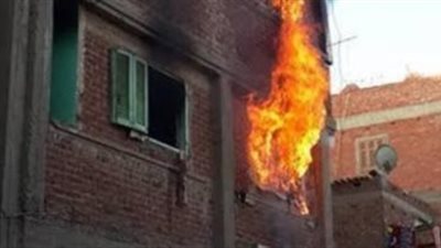 بسبب ماس كهربائي.. اندلاع حريق بمنزل وحظيرة مواشي بأخميم بسوهاج