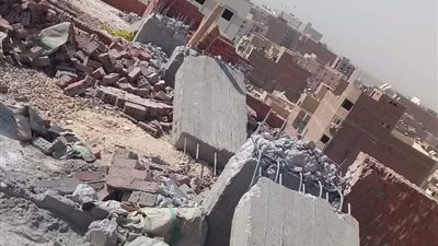 إزالة 7 حالات تعدي ومخالفات بناء بحي شرق أسيوط 