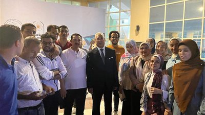 رئيس جامعة المنيا يشهد افتتاح أسبوع شباب الجامعات الـ 13بحلوان ويلتقي بفوج الجامعة المشارك بالأسبوع