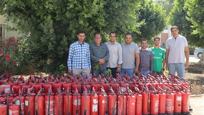 مياه أسيوط تحقق التجربة الثانية فى صيانة 164 طفاية حريق وتعبئتها بالمسحوق الكيميائى لمياه بنى سويف 