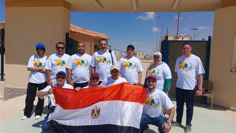الخريجين الروسية
