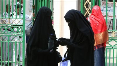 خاص| حظر النقاب بالمدارس بين «الدين والقانون ووجهة النظر التربوية» 
