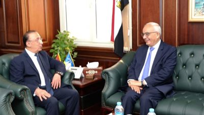حجازي يتابع استعدادات مدارس الاسكندرية للعام الدراسي الجديد 