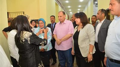 محافظ أسيوط ورئيس المجلس القومي للمرأة يتفقدان أعمال تنفيذ المجمع الصناعي الحرفي بقرية الشامية بمركز ساحل سليم
