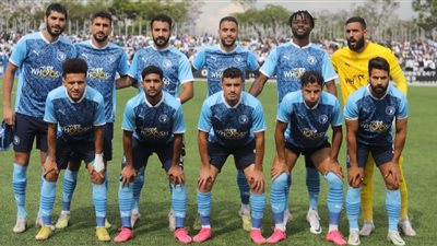 خماسي بوسط الملعب ومهاجم وحيد.. تشكيل بيراميدز لمباراة الزمالك بالدوري العام