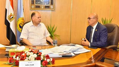 سعد يتابع مشروعات حياة كريمة بمركزي منفلوط وديروط بأسيوط 
