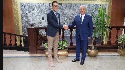 السفارة الأمريكية بالقاهرة: رئيس بعثة الوكالة الأمريكية للتنمية الدولية يزور المواقع التراثية في يوم السياحة العالمي لتسليط الضوء على الشراكة القوية بين الولايات المتحدة ومصر