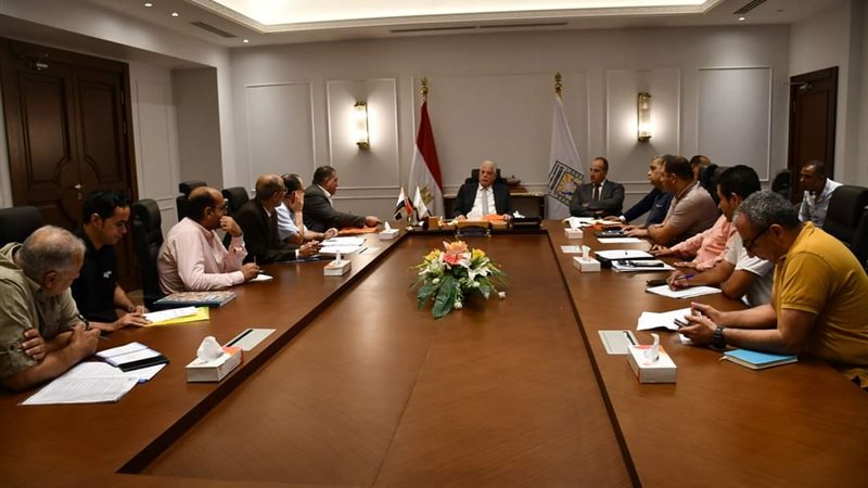 اجتماع محافظ جنوب