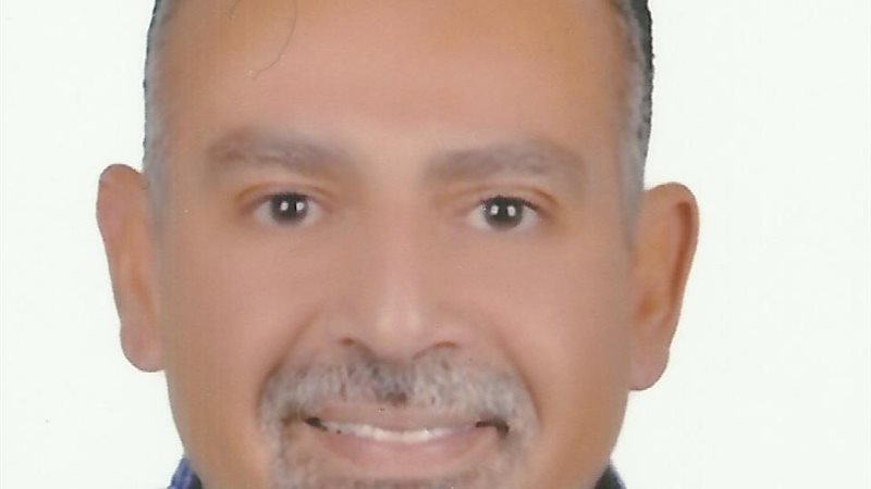 الدكتور عمرو محمد