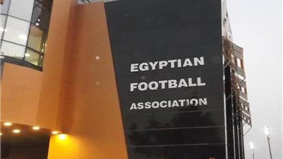 قرار جديد إتجاه حكمي مباراة الزمالك والمقاولون العرب..والمصري وفاركو