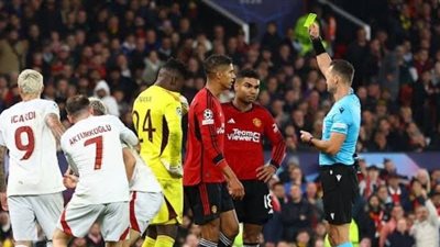 مانشستر يونايتد يواصل السقوط بهزيمة جديدة أمام جالاتا سراي في دوري الأبطال 
