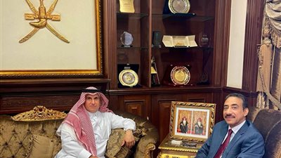 الرحبي  يلتقى مندوب السعودية بالجامعة العربية 