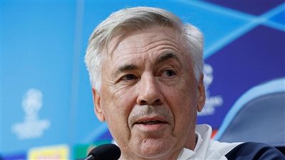 فينسيوس يقود هجوم ريال مدريد أمام أوساسونا بالدوري الإسباني
