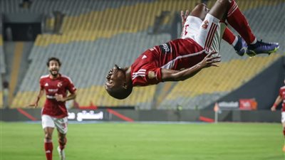 بثلاثية جديدة .. الأهلي يفوز على الإسماعيلي في الدوري