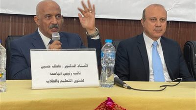 نائب رئيس جامعة الزقازيق يشهد حفل استقبال الطلاب بكلية التربية 