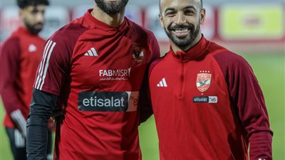 عودة السولية وعلي معلول وغياب 11 لاعب.. قائمة الأهلي لمباراة سموحة