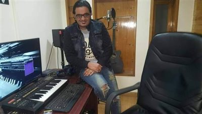 الشاعر رمضان محمد يكشف تفاصيل أغنية رامي جمال 