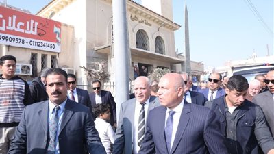 خلال زيارة اليوم.. وزير النقل يوجه بالتطوير الفوري لمحطة سكك حديد كفر الشيخ