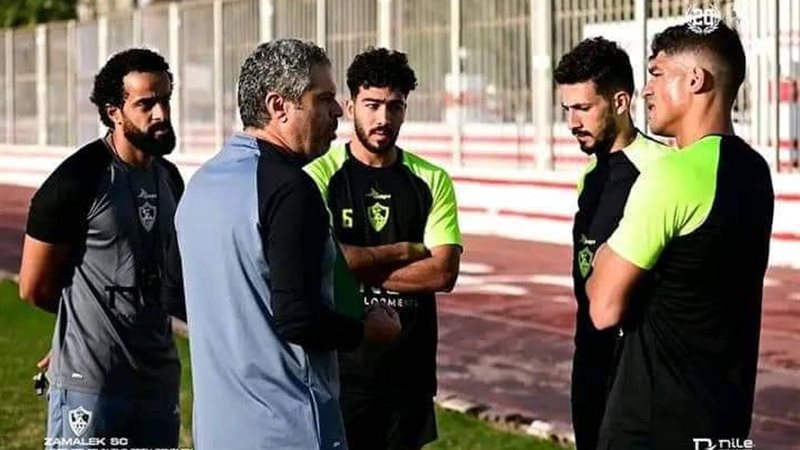 لاعبا الزمالك أحمد
