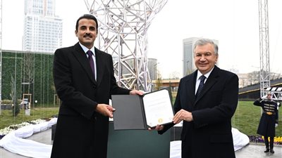 بالصور ....افتتاح نصب تذكاري يمثل مكافحة الفساد في طشقند