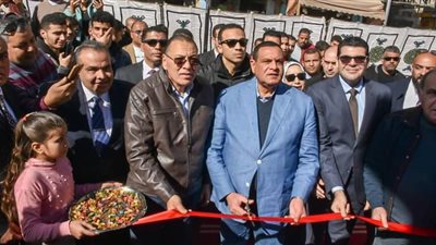 وزير التنمية المحلية و محافظ الشرقية يفتتحان مشروع إنشاء نفق عرابي أسفل السكة الحديد 