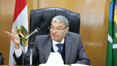 محافظ المنيا يؤكد المتابعة المستمرة لأعمال الموجة الـ 22 بكافة المراكز والمدن