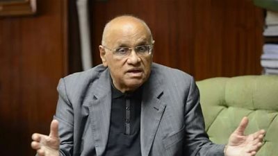 يوسف القعيد: معرض الكتاب تحول لمناسبة اجتماعية.. وسعيد بإقبال الشباب