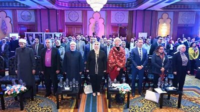 القباج تطلق الدليل التدريبي الخاص بمبادرة المشروع القومي للحفاظ على كيان الأسرة المصرية 