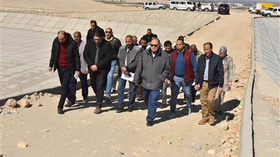 سعد يتفقد محطة صرف صحى المنطقة الصناعية بمركز أسيوط 