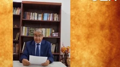 تكريم الشخصيات الناضجة في الأدب العالمي