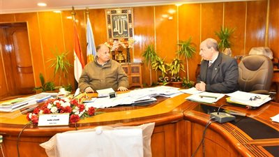 محافظ أسيوط يتابع آخر مستجدات خطة المحافظة لتطبيق منظومة حوكمة وميكنة الأصول المملوكة للدولة