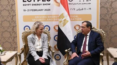 خلال فعاليات اليوم الأول من مؤتمر ومعرض مصر الدولى للطاقة EGYPES2024  ، وزير البترول يبحث التعاون بين مصر والاتحاد الأوروبي في الانتقال الطاقي وخفض الانبعاثات
